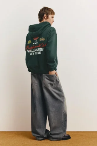Hoodie mit Reißverschluss und Aufnähern