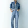 Jeans mit geradem Bein und Strassherzen