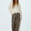 Jeans mit Leopardenmuster und Kordelzug Jeans mit Leopardenmuster und Kordelzug