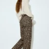 Jeans mit Leopardenmuster und Kordelzug Jeans mit Leopardenmuster und Kordelzug