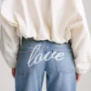 Jeans mit niedriger Leibhöhe und geradem Bein Jeans mit niedriger Leibhöhe und geradem Bein