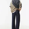 Jeans mit niedriger Leibhöhe und geradem Bein Jeans mit niedriger Leibhöhe und geradem Bein