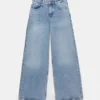 Jeans mit niedriger Leibhöhe und weitem Bein Jeans mit niedriger Leibhöhe und weitem Bein