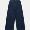 Jeans mit niedriger Leibhöhe und weitem Bein Jeans mit niedriger Leibhöhe und weitem Bein