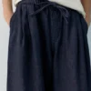 Jeans mit tiefem Schritt Jeans mit tiefem Schritt