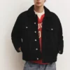 Jeansjacke mit Kunstfellkragen