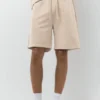 Jogger-Bermudashorts und T-Shirts im Set