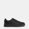 Klobige Basic-Sneaker