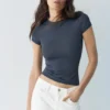 Kurzarm-T-Shirt aus Polyamid Kurzarm-T-Shirt aus Polyamid