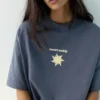 Kurzarm-T-Shirt mit Grafik