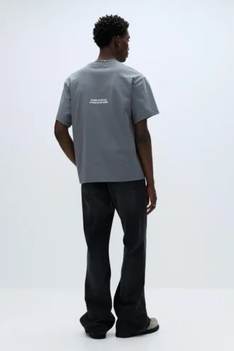 Kurzarm-T-Shirt mit Slogan