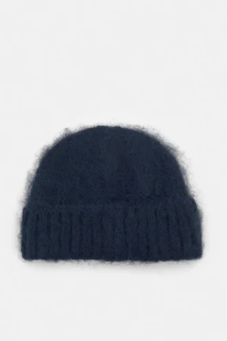 Kurze Strickmütze