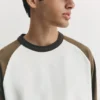 Langarm-T-Shirt mit Raglanärmeln Langarm-T-Shirt mit Raglanärmeln