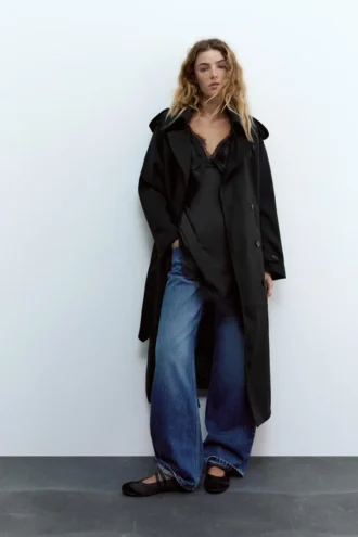 Langer Trenchcoat