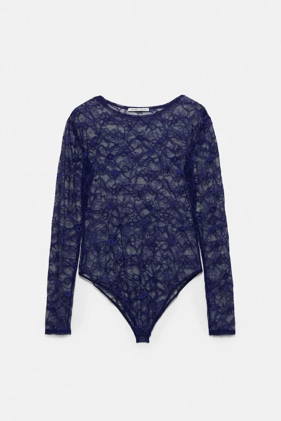Langärmeliger Body mit Spitze Langärmeliger Body mit Spitze