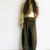 Leder-Clogs im Shearling-Look mit Schnürung