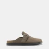 Leder-Clogs mit Schnalle Leder-Clogs mit Schnalle