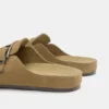 Leder-Clogs mit Schnalle Leder-Clogs mit Schnalle