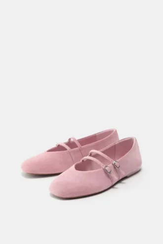 Lederballerinas mit Riemchen