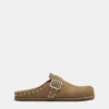 Lederclogs mit Nieten Lederclogs mit Nieten