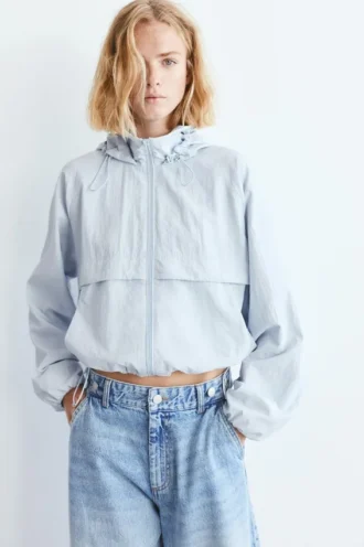 Leichte Kapuzenjacke