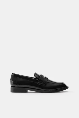 Loafer in Lackoptik