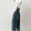 Lockere Straight-Leg-Jeans mit Umschlag