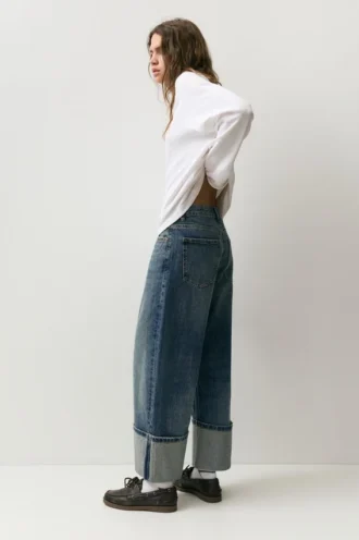 Lockere Straight-Leg-Jeans mit Umschlag