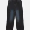 Lässige Baggy-Jeans mit Sprüheffekt
