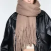 Maxi-Schal mit Mohair-Optik Maxi-Schal mit Mohair-Optik