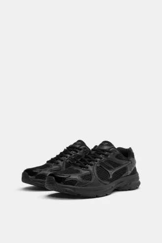 Mehrteilige Sneaker