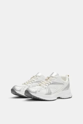 Mehrteilige Sneaker
