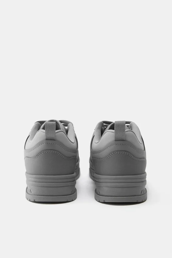 Mehrteilige STWD-Sneaker Mehrteilige STWD-Sneaker