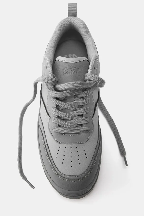 Mehrteilige STWD-Sneaker Mehrteilige STWD-Sneaker