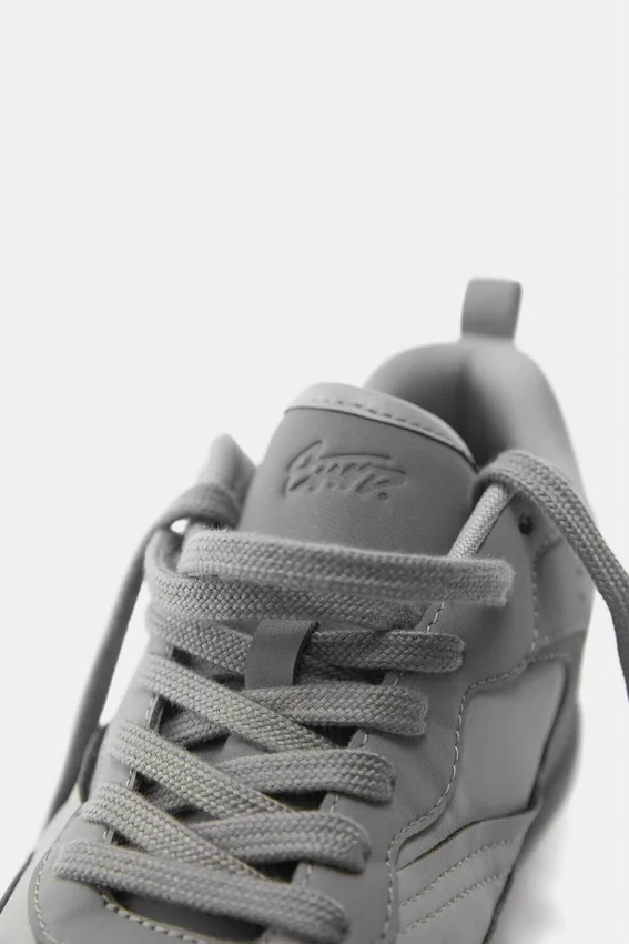 Mehrteilige STWD-Sneaker Mehrteilige STWD-Sneaker