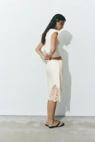 Midi-Röcke im Lingerie-Stil
