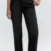 Mom-Jeans mit hoher Taille
