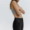 Mom-Jeans mit hoher Taille