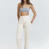 Mom-Jeans mit hoher Taille