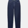 Mom-Jeans mit hoher Taille