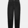 Mom-Jeans mit hoher Taille