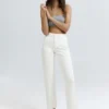 Mom-Jeans mit hoher Taille