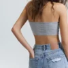 Mom-Jeans mit Rissen