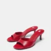 Mules mit hohem Absatz Mules mit hohem Absatz