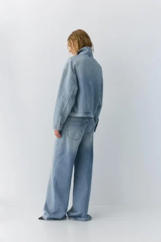 Overshirt aus Denim in Boxy-Passform Overshirt aus Denim in Boxy-Passform