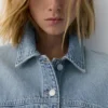 Overshirt aus Denim in Boxy-Passform Overshirt aus Denim in Boxy-Passform