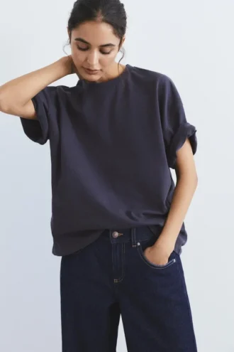 Oversize-T-Shirt mit kurzen Ärmeln Oversize-T-Shirt mit kurzen Ärmeln