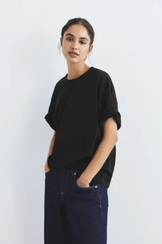 Oversize-T-Shirt mit kurzen Ärmeln Oversize-T-Shirt mit kurzen Ärmeln