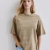 Oversize-T-Shirt mit kurzen Ärmeln