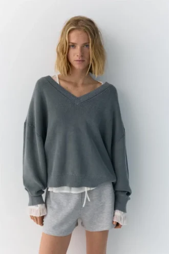 Pullover mit V-Ausschnitt